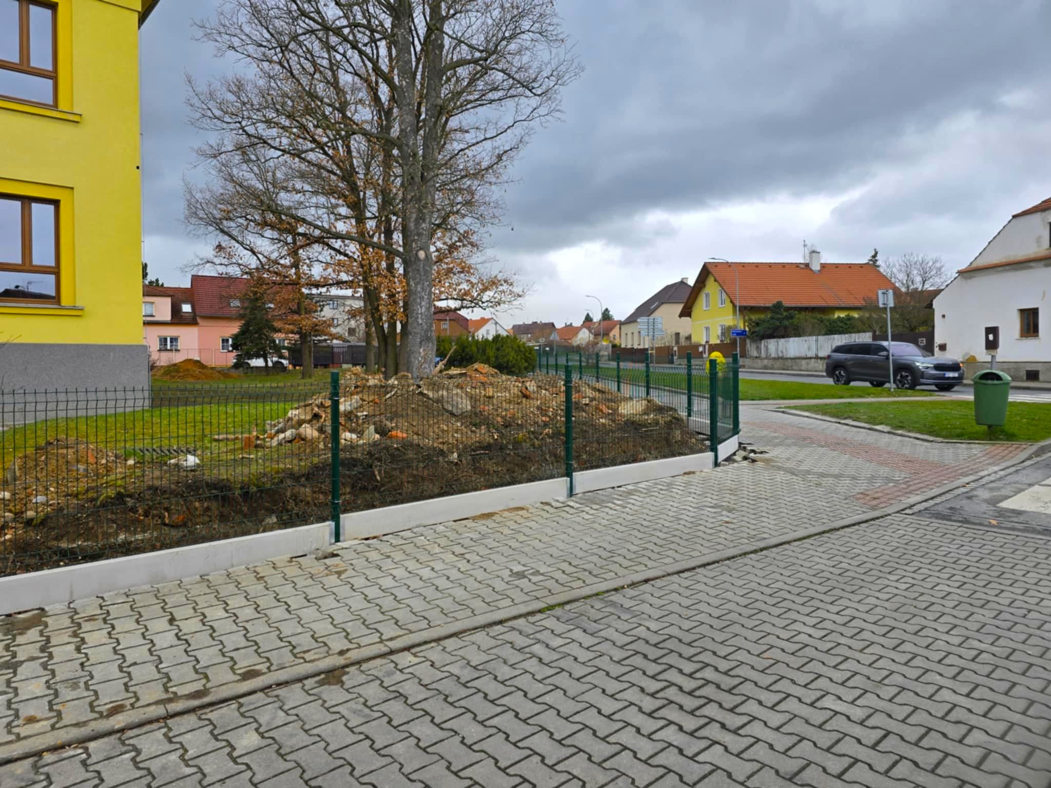 88c65010-f840-4879-bbf9-0ca8bdfad108